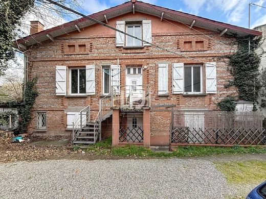 Maison de luxe à Pinsaguel, Haute-Garonne