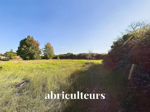 Terrain à Saint-Vincent-de-Tyrosse, Landes