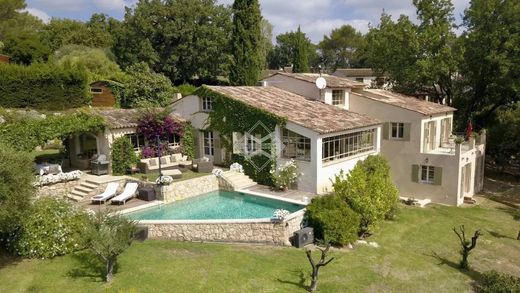 Villa en Valbonne, Alpes Marítimos