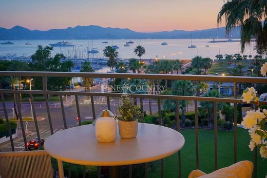 Apartament w Cannes, Alpes-Maritimes