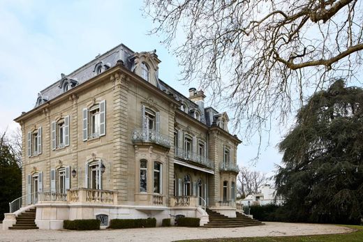 Château à Versoix, Geneva
