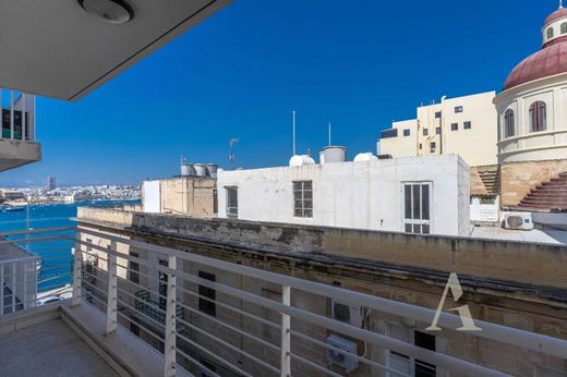 Daire Sliema, Tas-Sliema