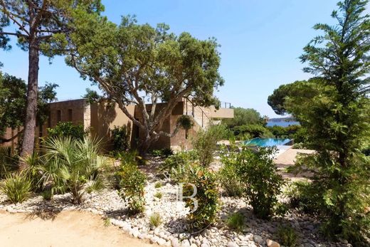 Luxus-Haus in Lecci, Südkorsika