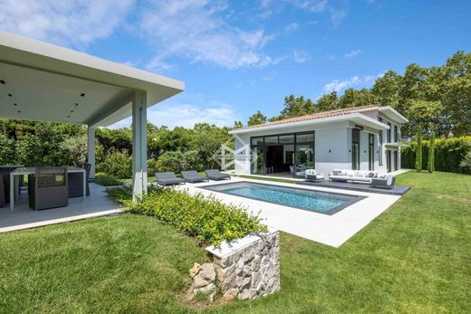 Willa w Mougins, Alpes-Maritimes