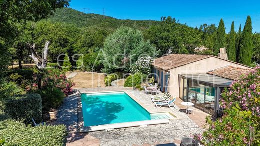 Элитный дом, Bagnols-en-Forêt, Var