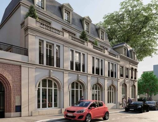 Apartment / Etagenwohnung in Rueil-Malmaison, Hauts-de-Seine