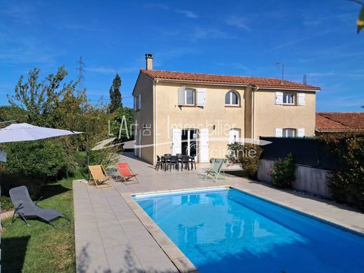 Luxury home in Daux, Upper Garonne