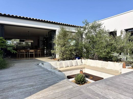 Villa en L'Houmeau, Charenta Marítima