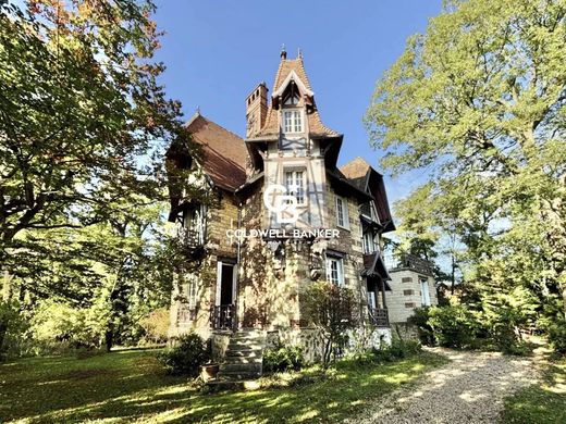 Casa di lusso a Le Vésinet, Yvelines