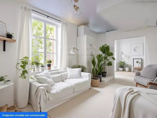 Apartment in La Muette, Auteuil, Porte Dauphine, Paris