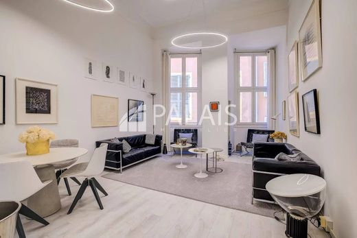 ニース, Alpes-Maritimesのアパートメント