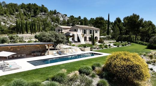 Rural or Farmhouse in Maussane-les-Alpilles, Bouches-du-Rhône