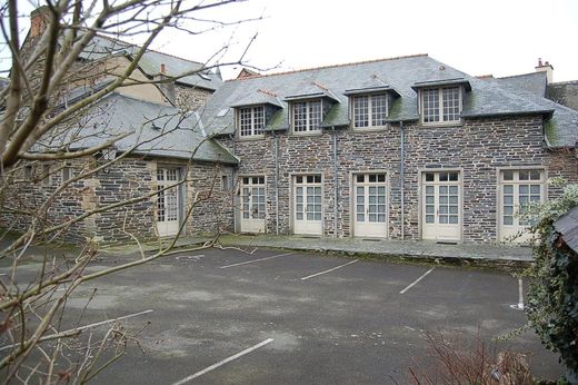 Luxus-Haus in Châteaugiron, Ille-et-Vilaine