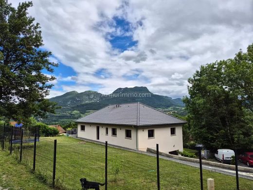 Luxury home in Yenne, Savoy