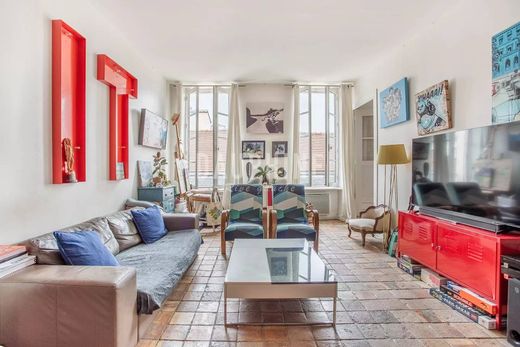 Piso / Apartamento en Tour Eiffel, Invalides – Ecole Militaire, Saint-Thomas d’Aquin, Paris