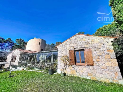 Casa de lujo en Callas, Var