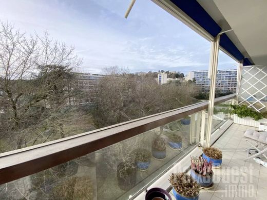 Daire Ville-d'Avray, Hauts-de-Seine