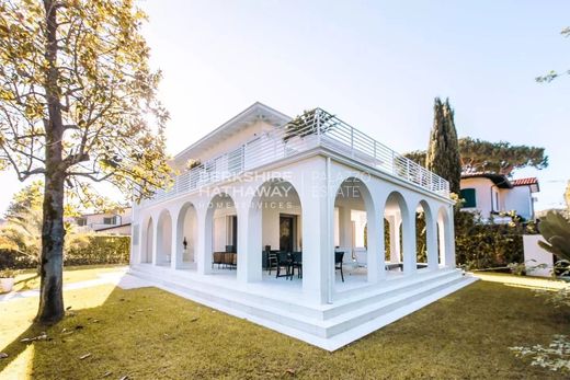 Villa en Forte dei Marmi, Lucca