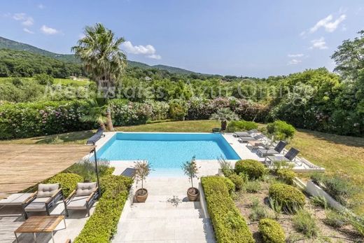 ‏וילה ב  גרימאוד, Var