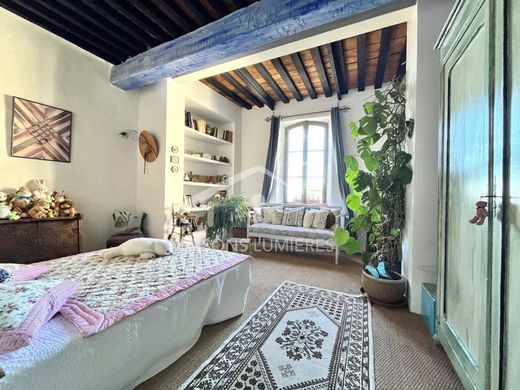 Luxury home in Saignon, Vaucluse