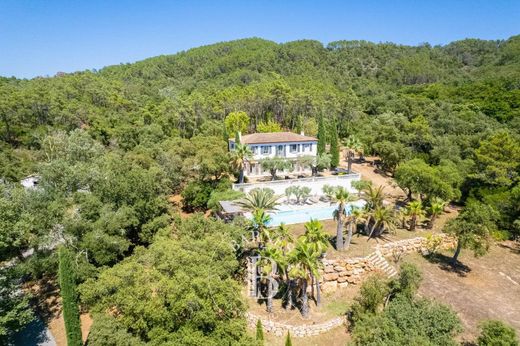 Casa di lusso a Sainte-Maxime, Var