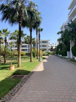 Apartment / Etagenwohnung in Casablanca, Casablanca-Settat