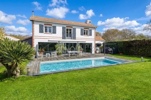 Pornic, Loire-Atlantiqueの高級住宅