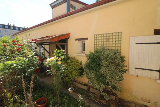 Luxus-Haus in Versailles, Yvelines