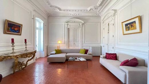 Luxe woning in Clermont-l'Hérault, Hérault