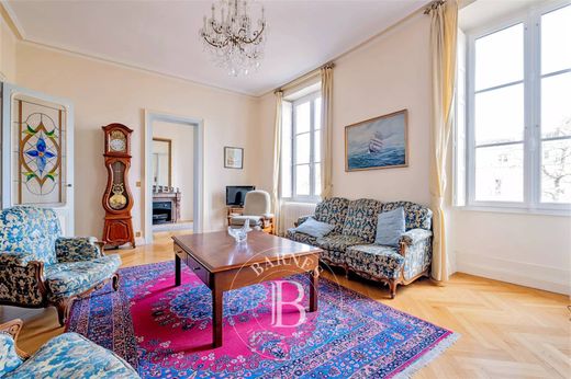 Apartamento - Bordéus, Gironda
