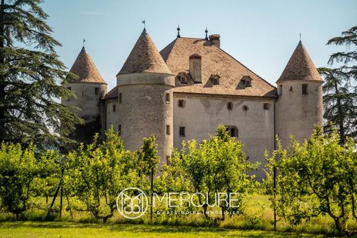 Zamek w Bons-en-Chablais, Haute-Savoie