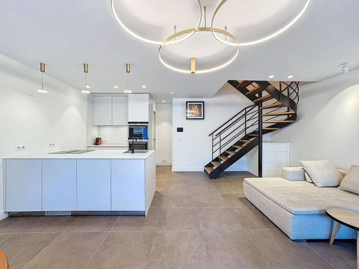 아파트 / 앙티브, Alpes-Maritimes