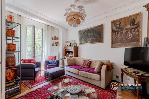 Apartment in Motte-Picquet, Commerce, Necker, Paris