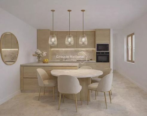 Apartment in Pernes-les-Fontaines, Vaucluse