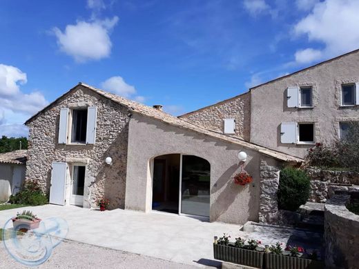 Casa de lujo en Simiane-la-Rotonde, Alpes de Alta Provenza