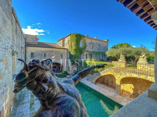 Uzès, Gardの高級住宅