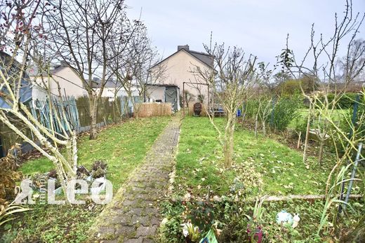 Casa di lusso a Pétange, Canton d'Esch-sur-Alzette