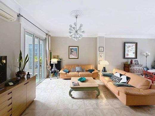 Casa di lusso a Perpignano, Pirenei Orientali