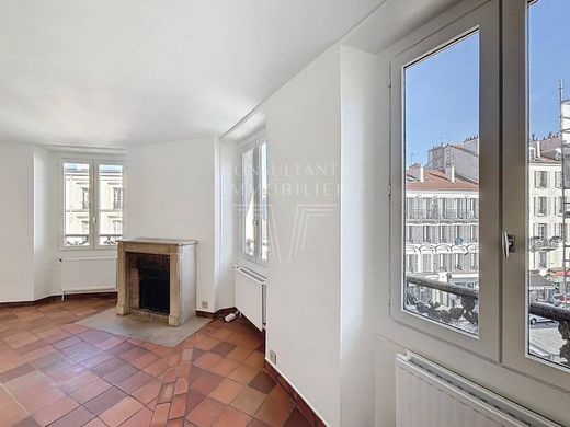 Apartment in Boulogne-Billancourt, Hauts-de-Seine