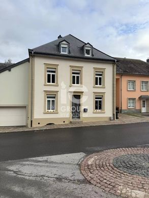 Casa di lusso a Useldange, Redange