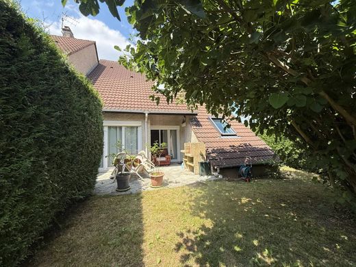 ‏בתי יוקרה ב  Clamart, Hauts-de-Seine