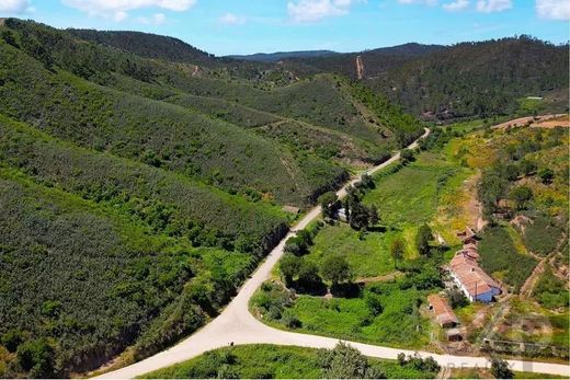 토지 / Marmelete, Monchique