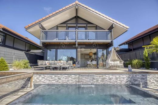 Luxury home in Lovagny, Haute-Savoie