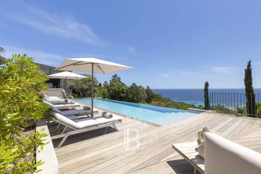 Villa en Porto-Vecchio, Córcega del Sur