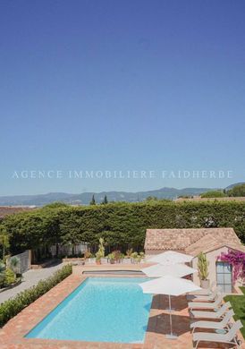 Luxury home in Saint-Tropez, Var