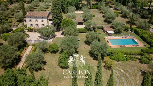 Rural or Farmhouse in Roquefort-les-Pins, Alpes-Maritimes