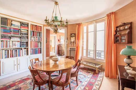 Διαμέρισμα σε Motte-Picquet, Commerce, Necker, Paris