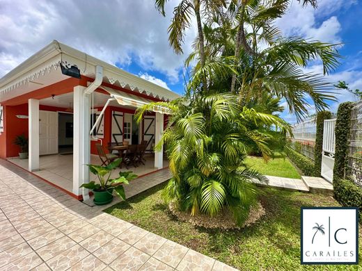 Luxury home in Le Lamentin, Martinique