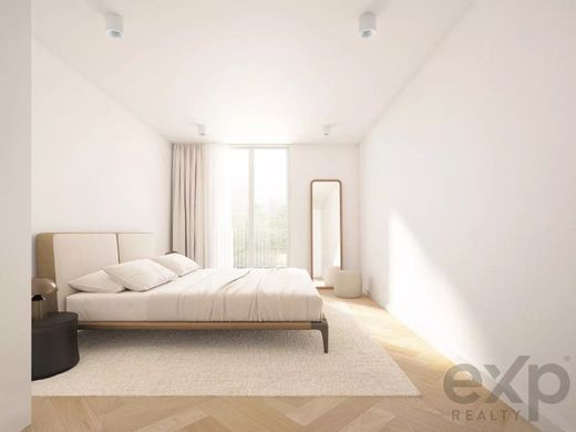 Apartment in Alcântara, Almada