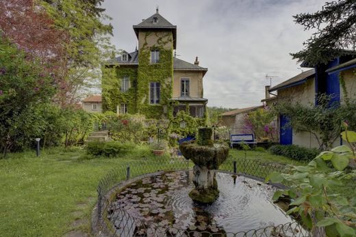 Luxury home in Vernaison, Rhône